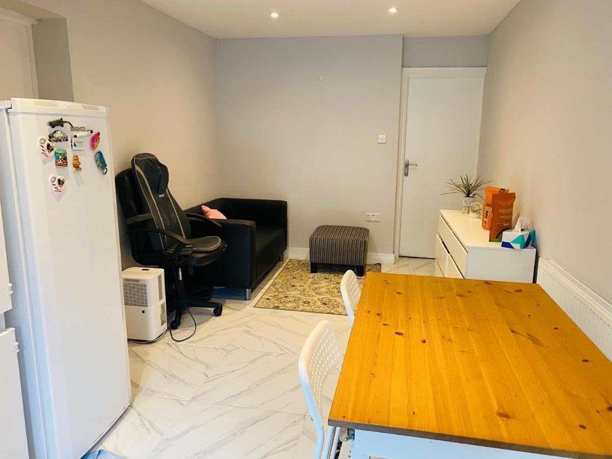 1 Studio Room Near Central London Ngoại thất bức ảnh